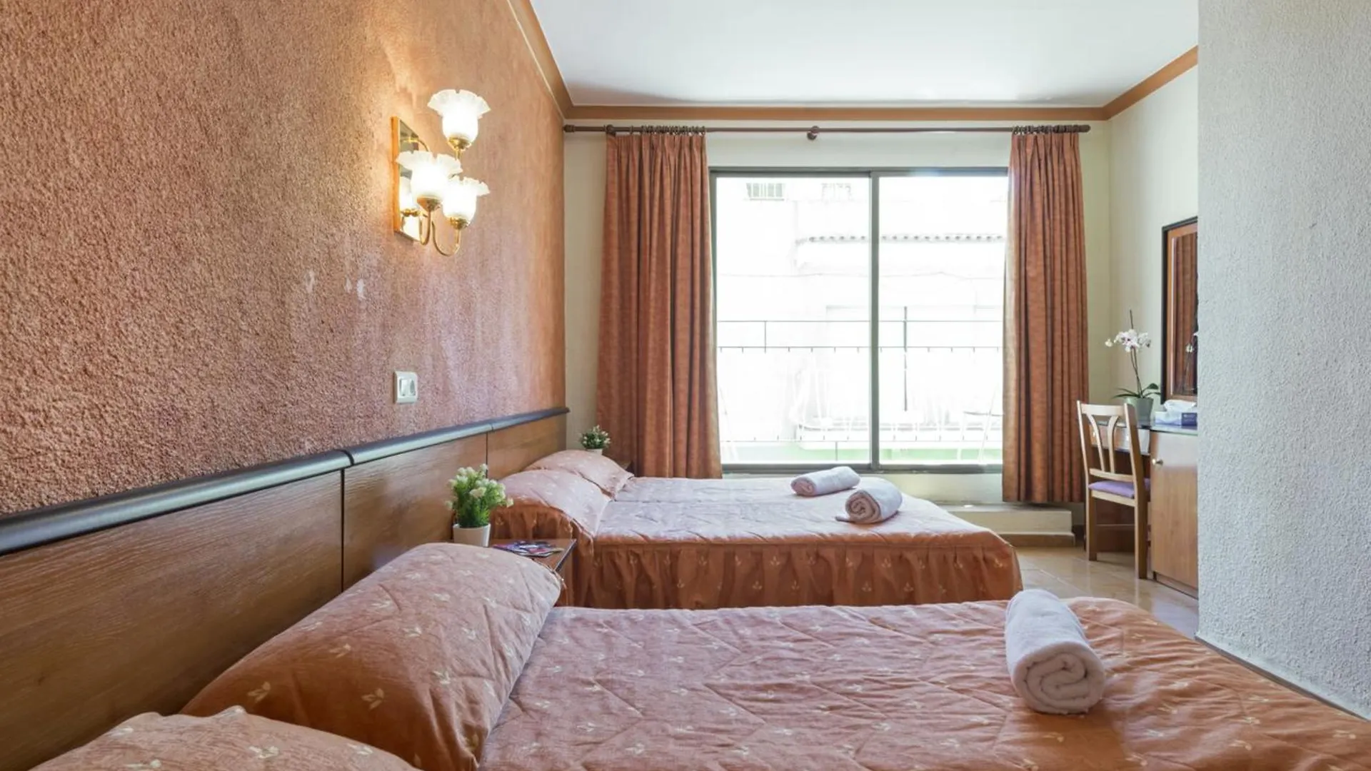 Marisol Hotel Calella 2*,